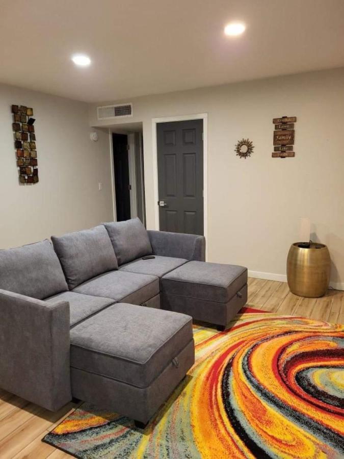 Your Phoenix Cozy Home Away From Home! Bagian luar foto